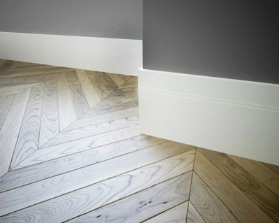 Широкий плинтус МДФ Hautdecor PL20HD белый под подсветку (2000х220х16)